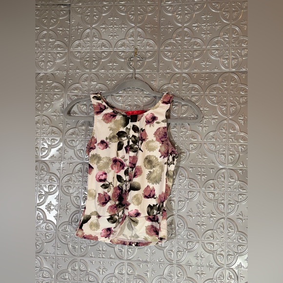 Hot Kiss Tops - Hot Kiss Cream White Pink Floral Racer Back Tank Size medium